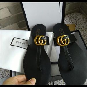 GUCCI SUMMER SCANDALS BRAND NEW WOMANS size 7
